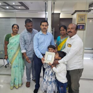 Dr. AMol Lunkad with happy patients (10)